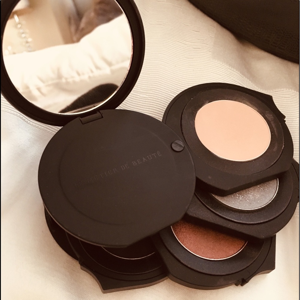 Le Metier de Beaute kaleidoscope eye shadow